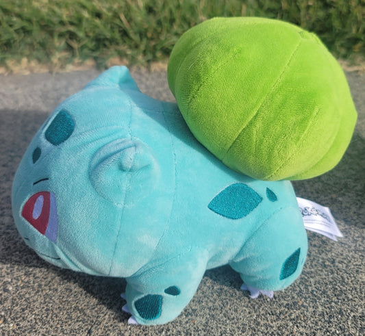 Bulbasaur set of 2 Pokemon plushes