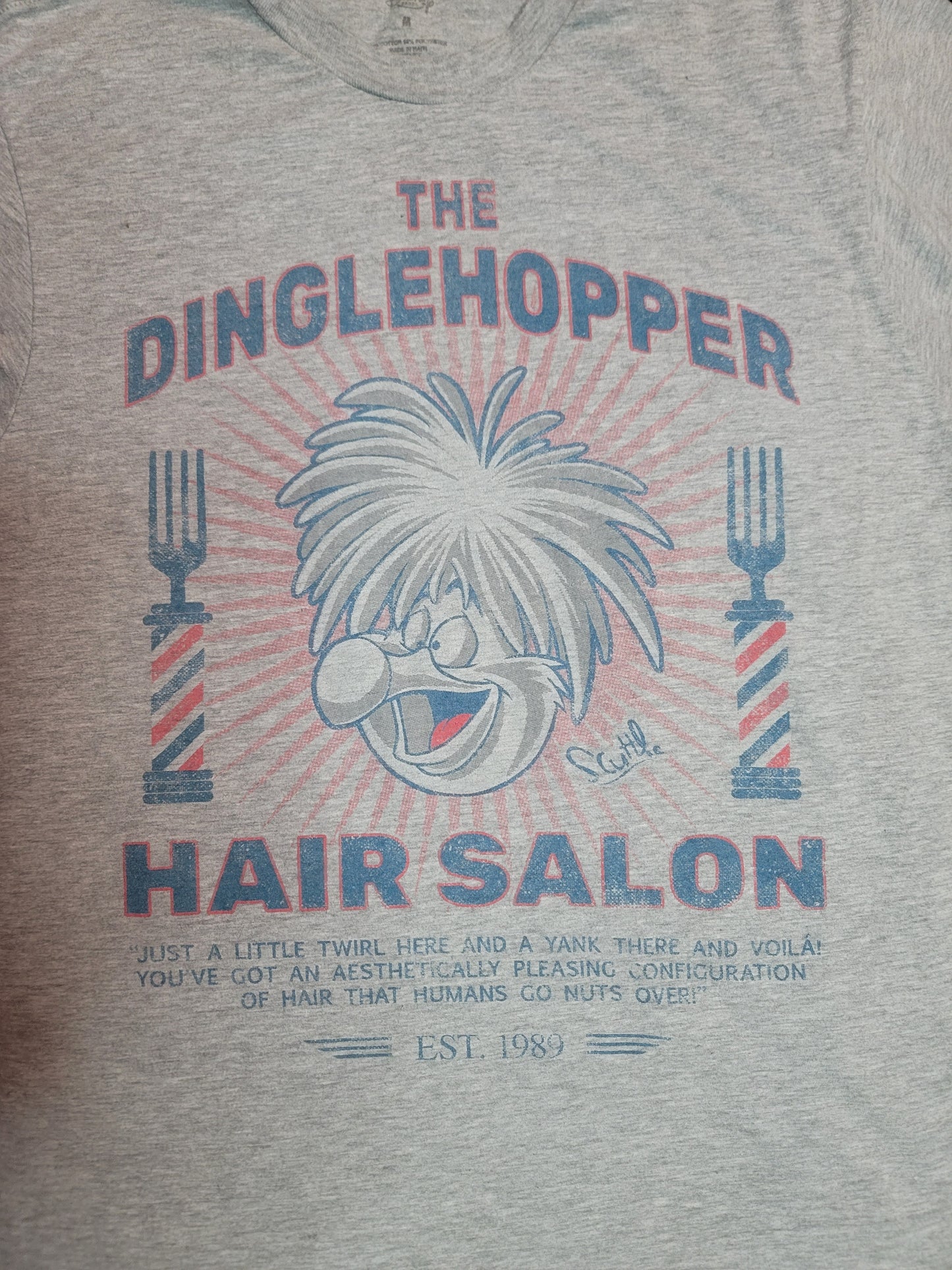 "The Dinglehopper Hair Salon" gray Disney t-shirt Youth M