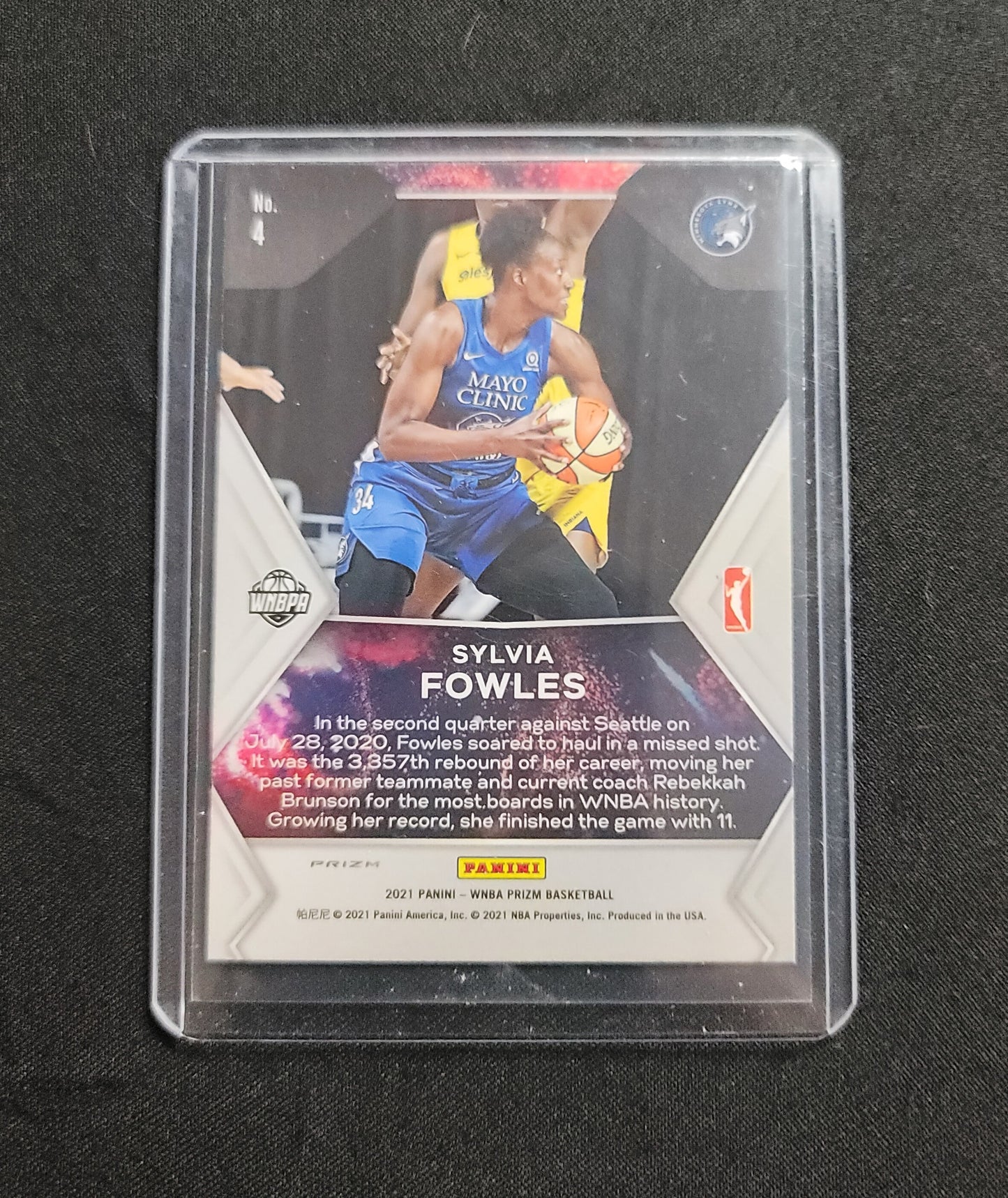 Sylvia Fowles Green prizm parallel Fireworks 2021 WNBA Panini